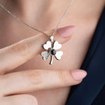 100 DİLDE SEVİYOR YONCA KOLYE