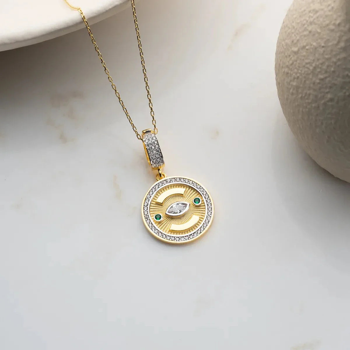 RUBY MOON KOLYE