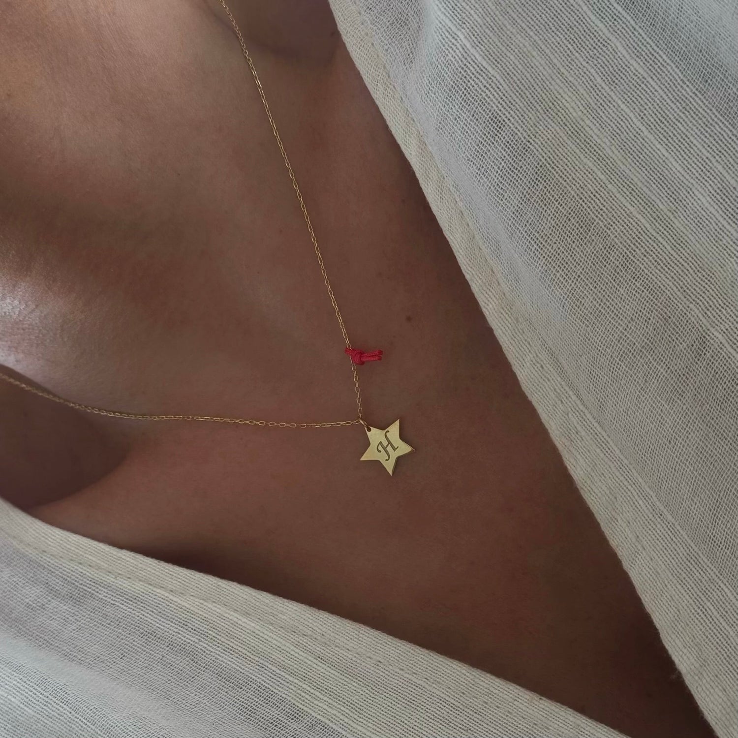 ŞANS İPLİ YILDIZ PLAKA KOLYE