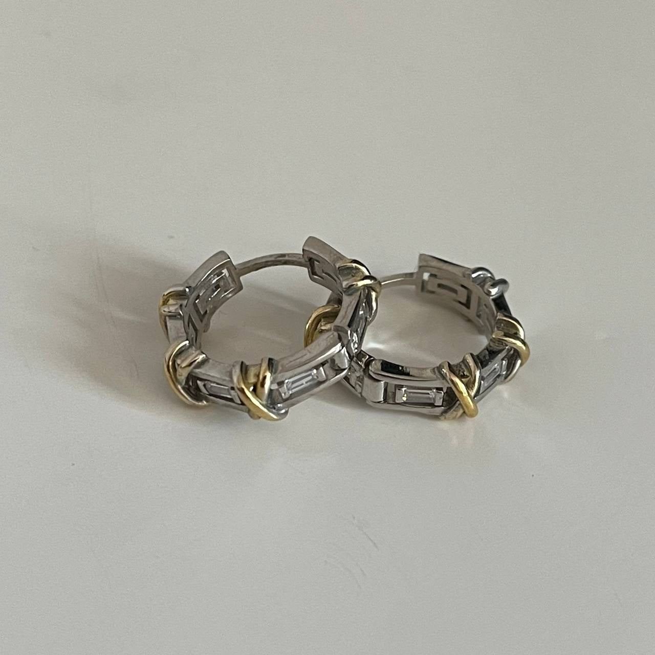 LUXUS ZİRKON KÜPE
