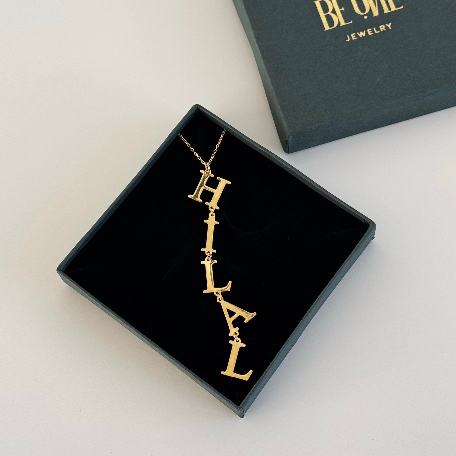 XL Y İSİMLİ KOLYE