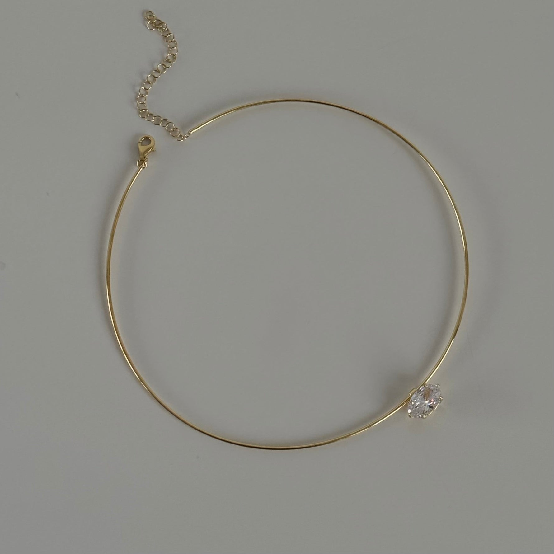 OVAL TAŞ CHOCKER