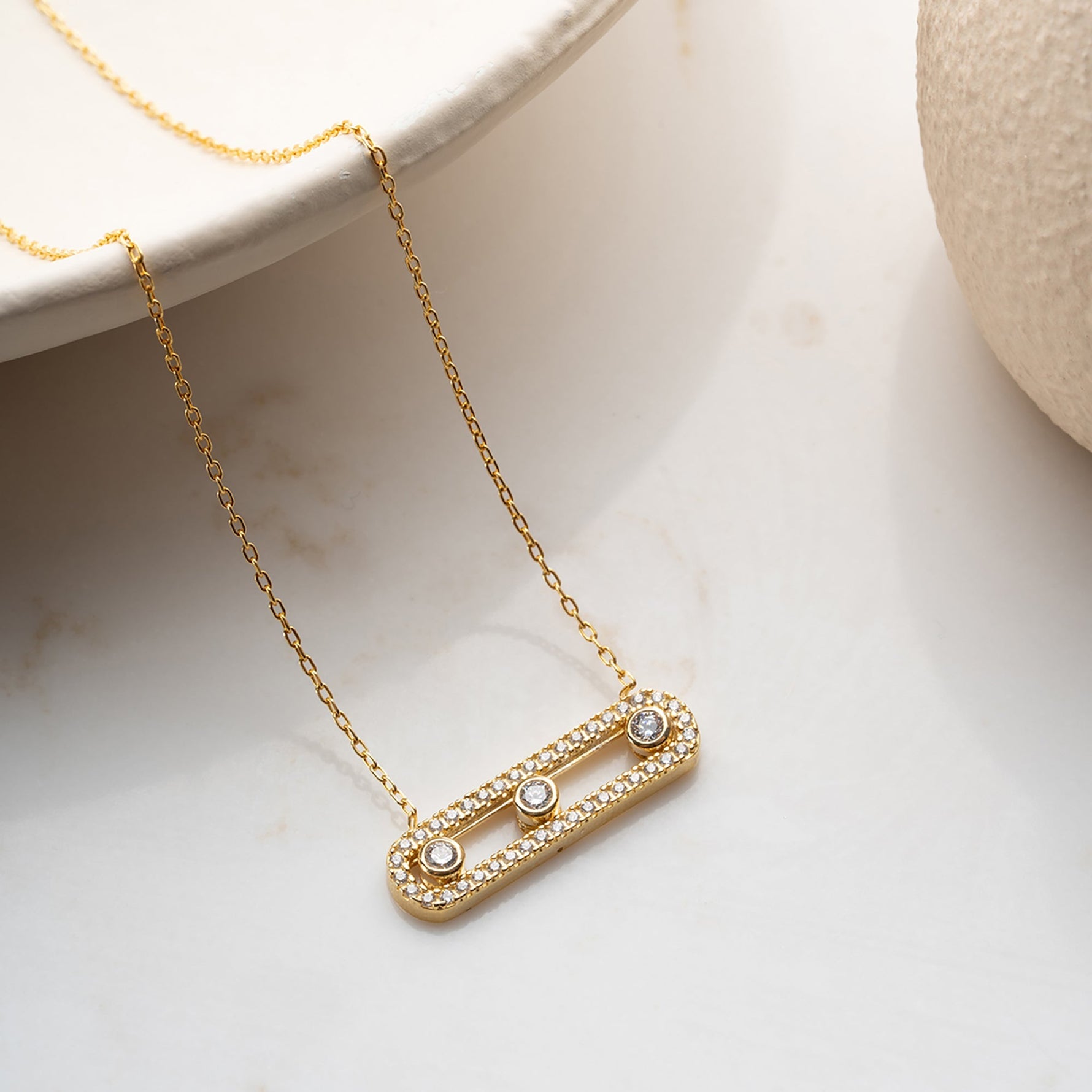 LUMİNA TAŞLI KOLYE