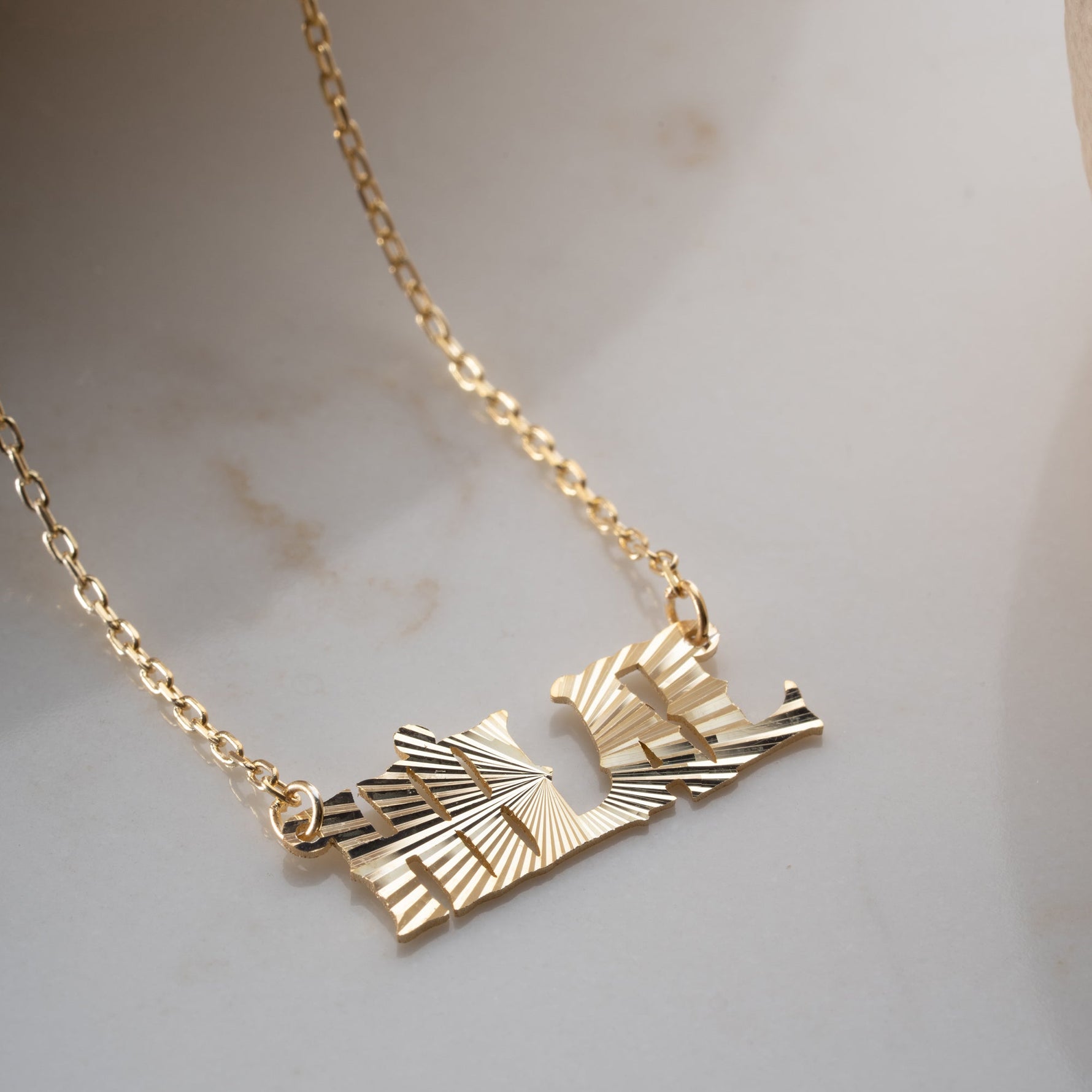 LURA İSİM KOLYE