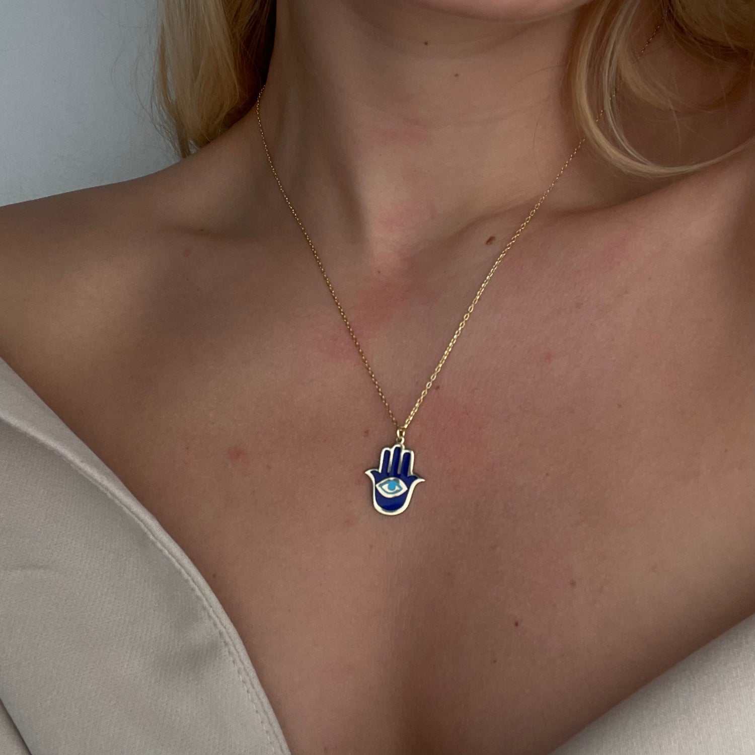 MİNELİ HAMSA KOLYE