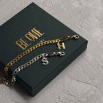 XXL HARFLİ GURMET HARFLİ ÇİFT BİLEKLİĞİ