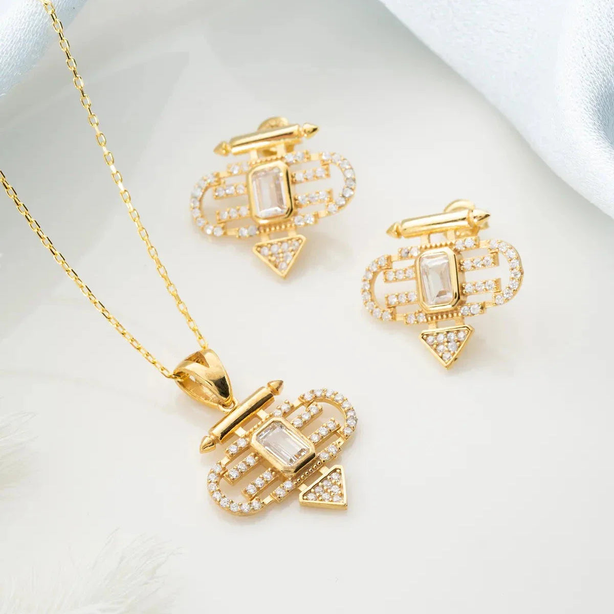 Zirkon Taşlı Şeyma Kolye-Küpe Set | 925 Ayar Gümüş