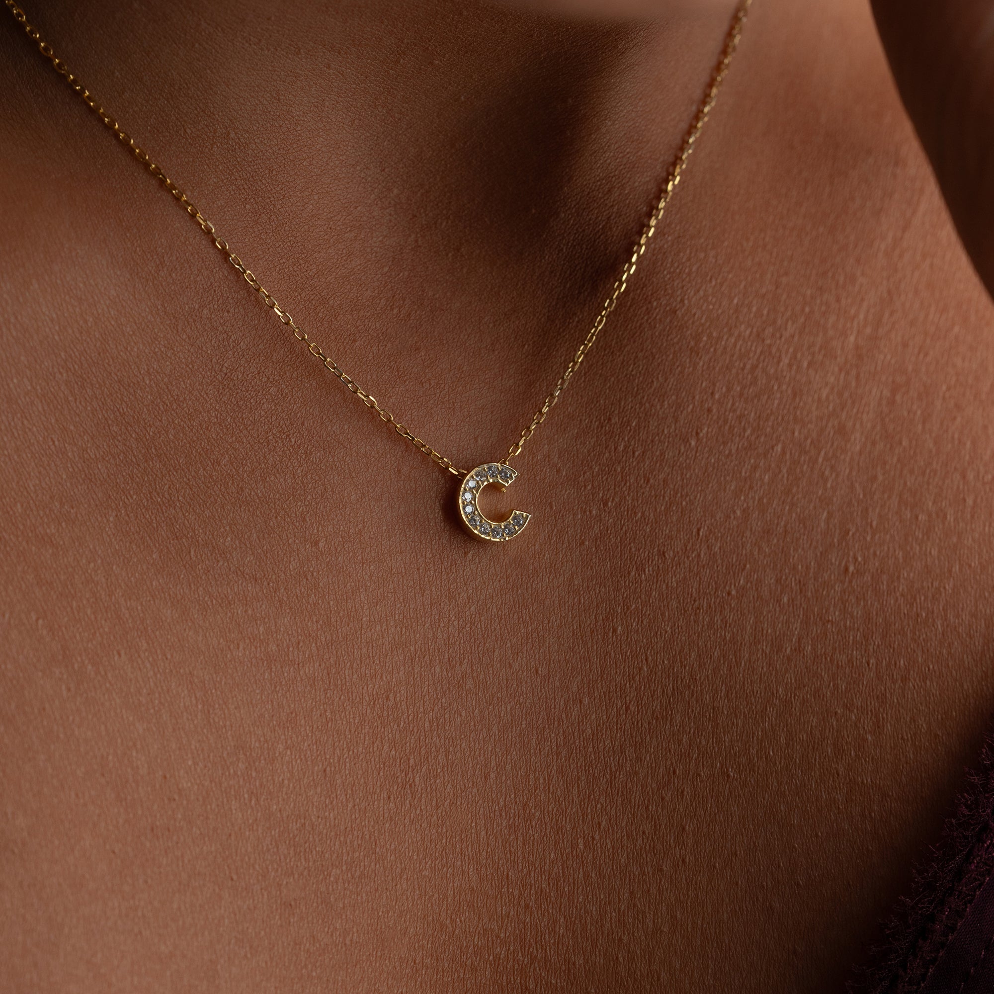 Kişiye Özel Zirkon Taşlı Minimal Harf Kolye | 925 Ayar Gümüş