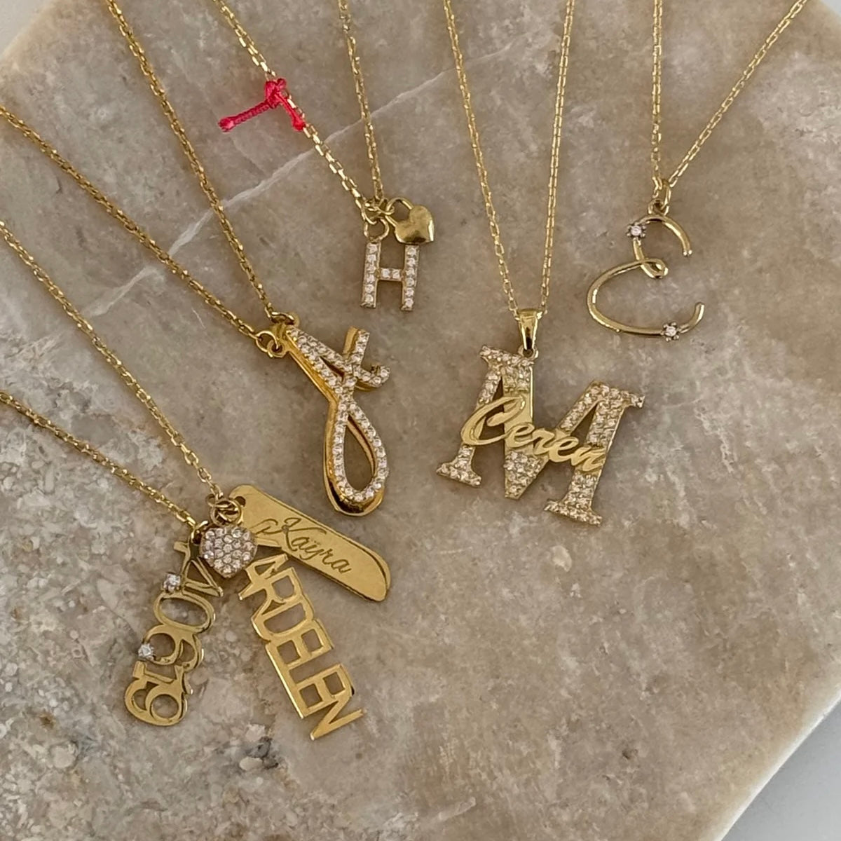 Kişiye Özel Mini Taşlı Harf Kolye | 925 Ayar Gümüş