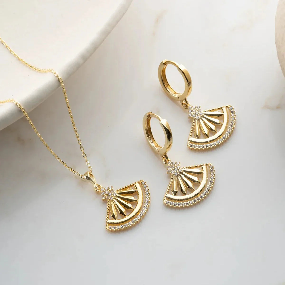 Zirkon Taşlı Yelpaze Kolye Küpe Set | 925 Ayar Gümüş