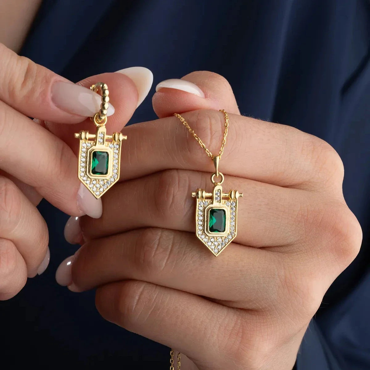 Zümrüt Taşlı Kolye-Küpe Set | 925 Ayar Gümüş